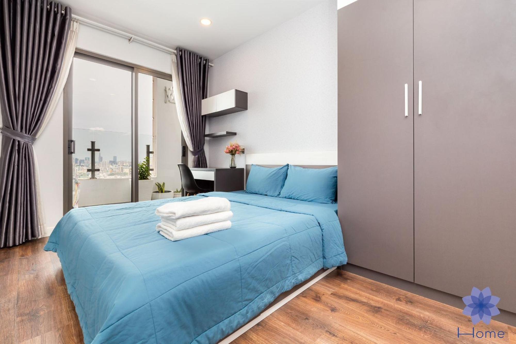 Near Tan San Nhat Airpot Apartment Ho Chi Minh City