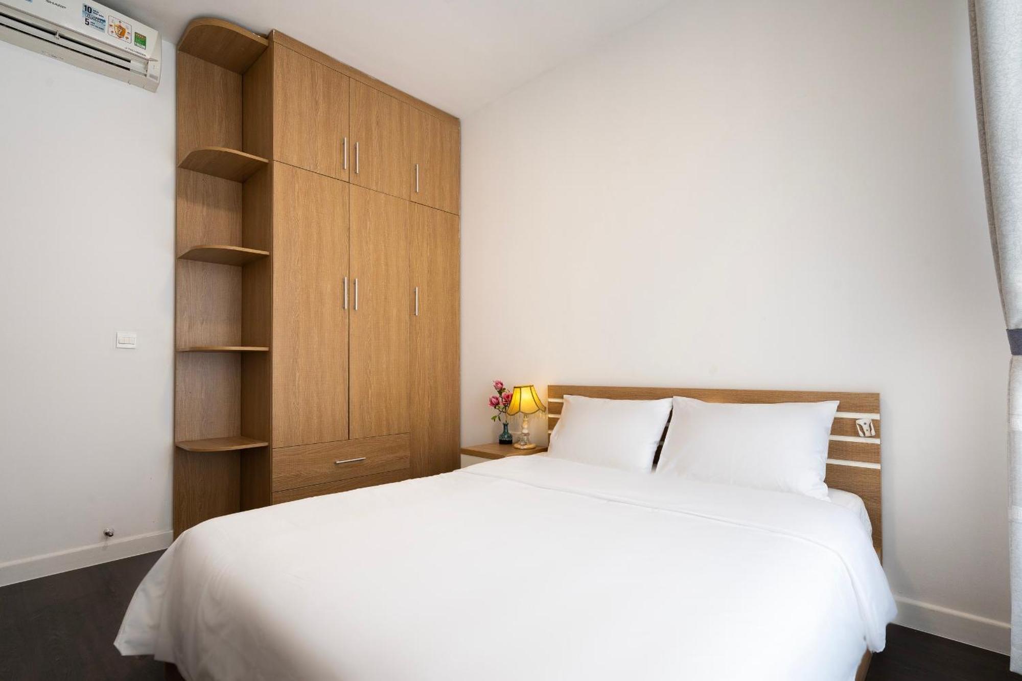 Near Tan San Nhat Airpot Apartment Ho Chi Minh City